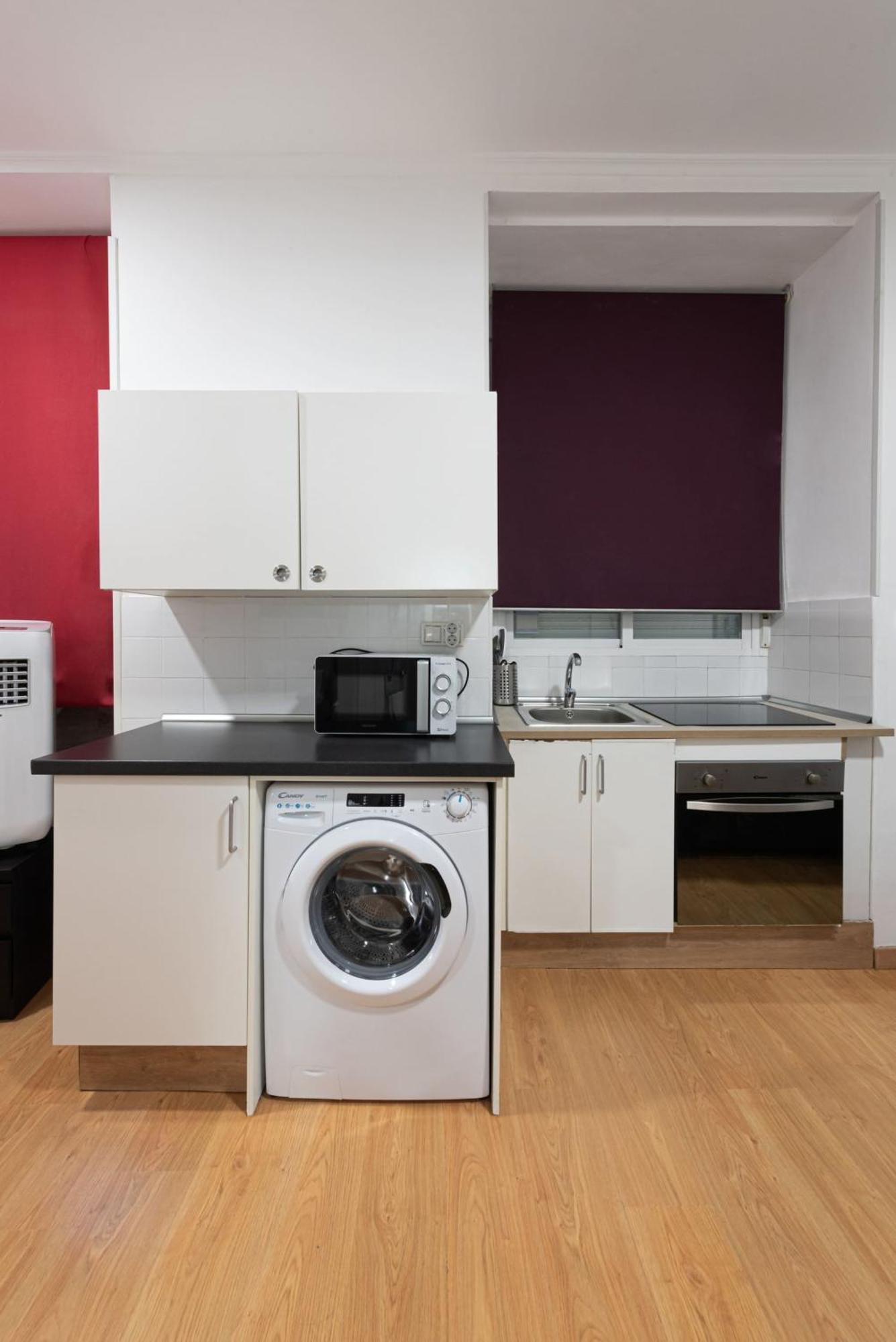 Apartamentos Day Madrid Luna Centro Gran Via Sol Malasana Екстериор снимка