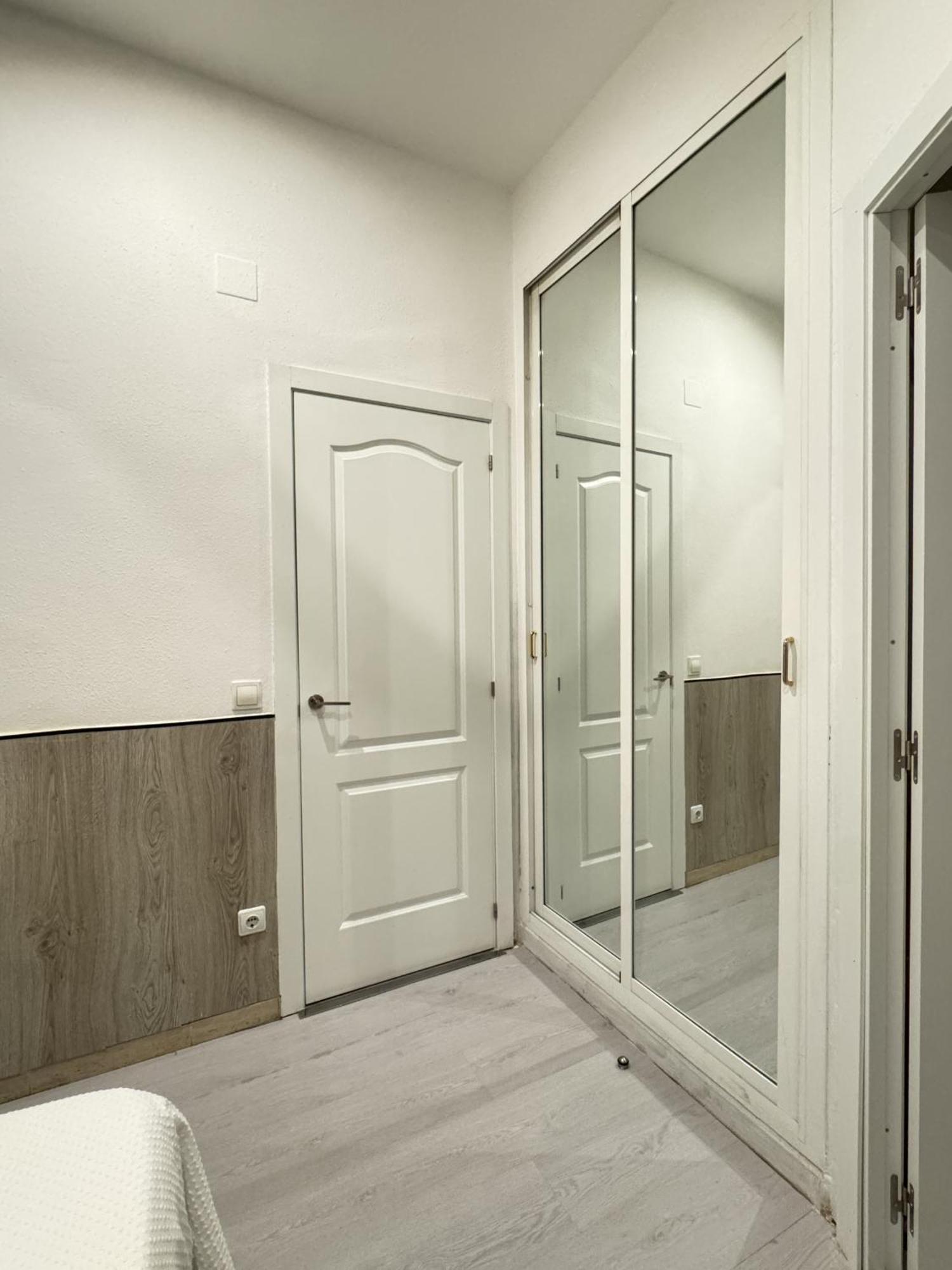 Apartamentos Day Madrid Luna Centro Gran Via Sol Malasana Екстериор снимка
